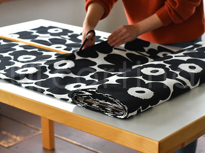 marimekko マリメッコ PIENI UNIKKO ピエニウニッコ 生地 ハーフカット