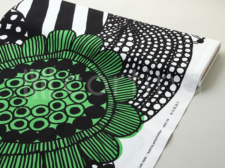 marimekko マリメッコ SIIRTOLAPUUTARHA シールトラプータルハ 生地 