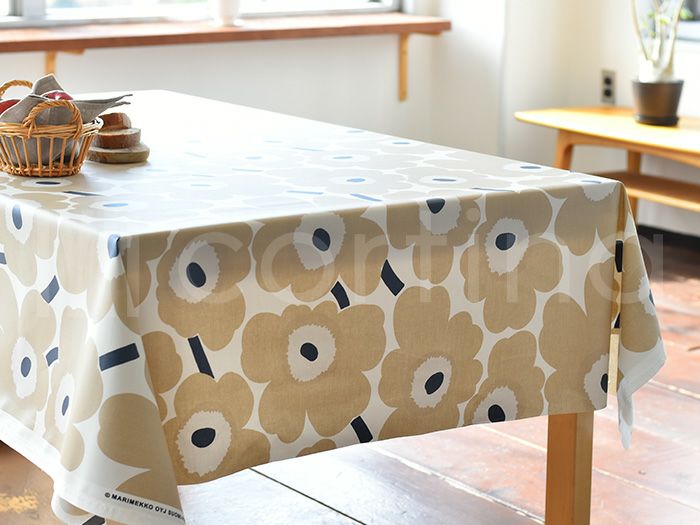 marimekko PIENI UNIKKO ピエニウニッコ 撥水テーブルクロス 145×160cm|《公式》北欧生地と雑貨の専門店 cortina  コルティーナ