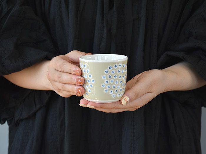 マリメッコ ラテマグ ペア 2個セット プケッティ PUKETTI ベージュ 200ml marimekko 2023SS |  《公式》北欧生地と雑貨の専門店 cortina コルティーナ