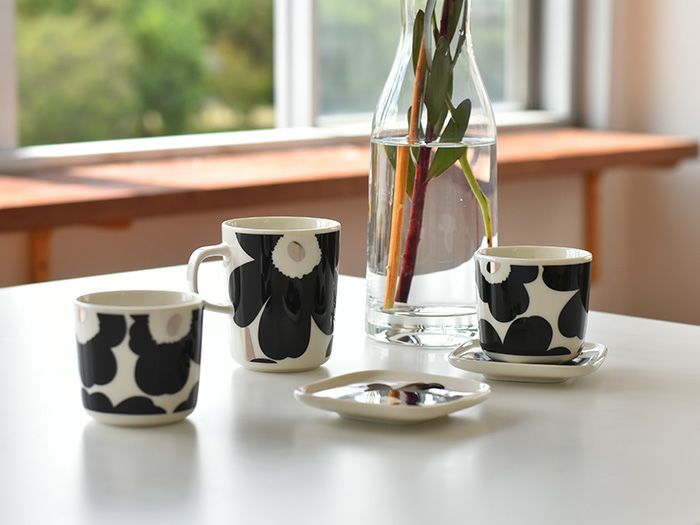 marimekko マリメッコ UNIKKO ウニッコ ブラック×シルバー マグカップ